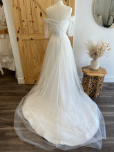 Load image into Gallery viewer, SAMPLE SALE: Evie Young, Sierra Gown