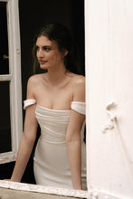 Load image into Gallery viewer, SAMPLE SALE: Alena Leena, Kerria Gown
