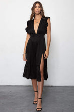 Load image into Gallery viewer, Stillwater, The Jessie Midi Dress Black