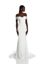 Load image into Gallery viewer, Chosen by Kyha, Phoebe Gown
