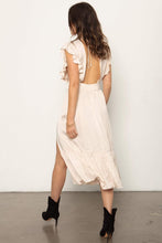 Load image into Gallery viewer, Stillwater, The Jessie Midi Dress Champagne

